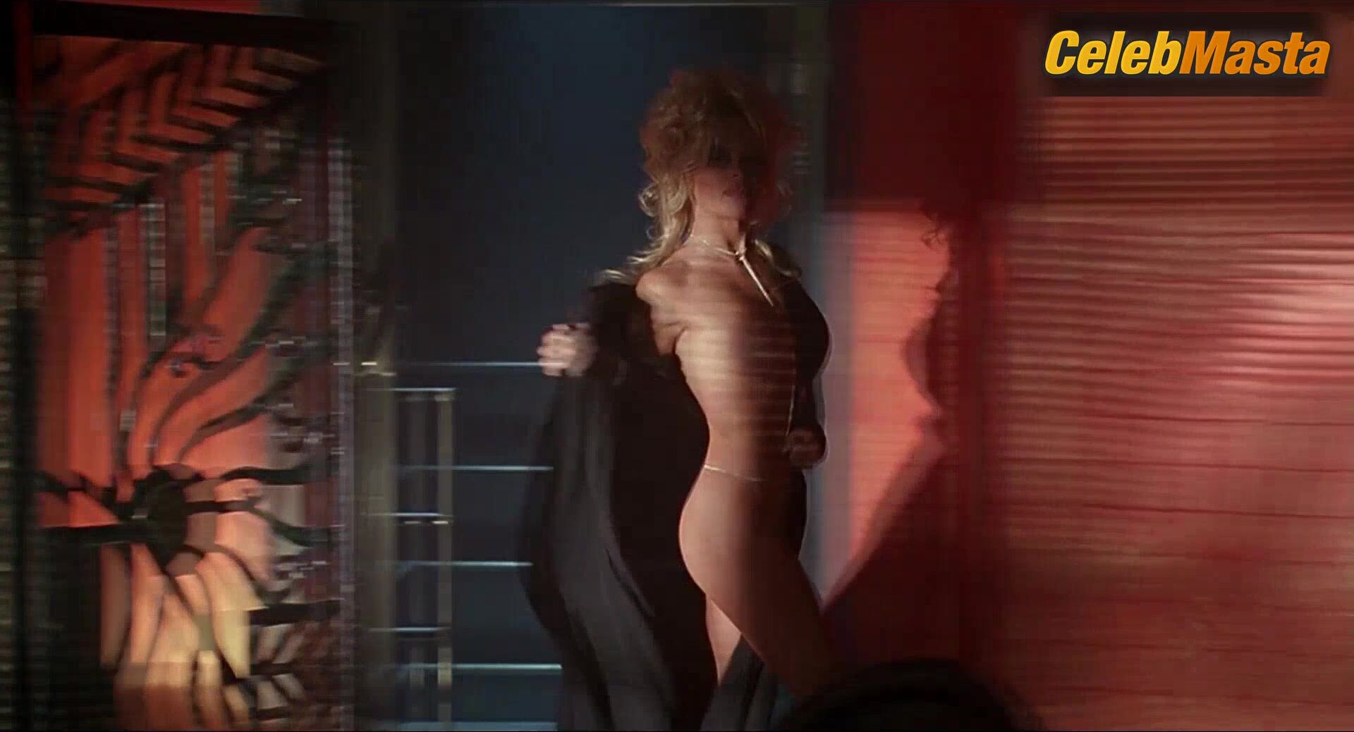 Pamela Anderson Reveals Her Tits In Barb Wire Scene - Photo 2 of 5 photo 4