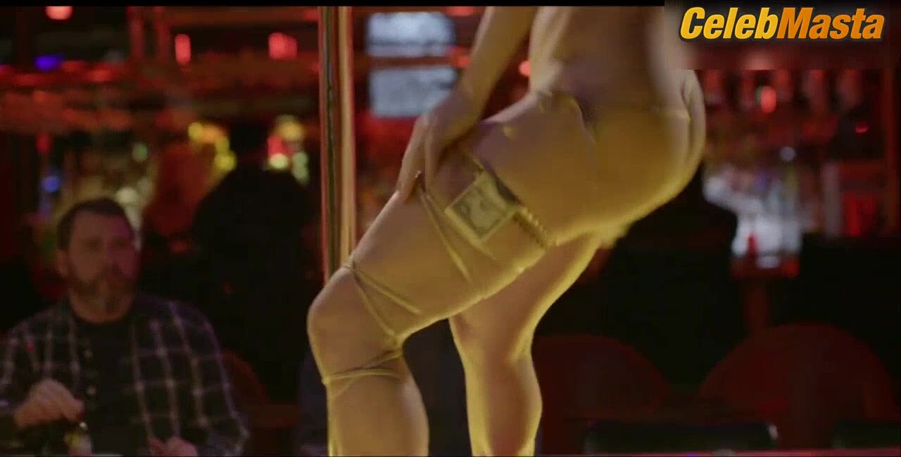 Trace Lysette ’s Swimsuit, Thong Scene In Transparent - Photo 1 of 5 photo 2