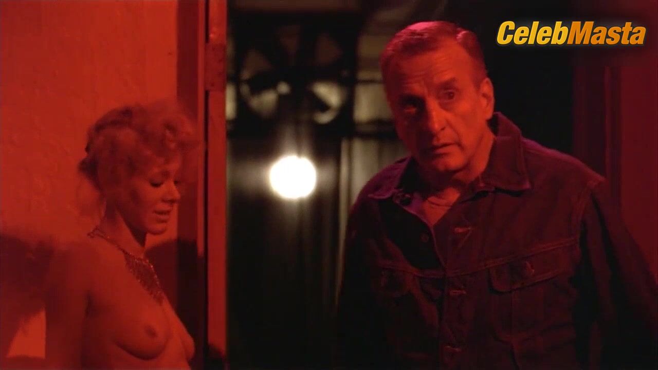 Linda Morell Pamela Anderson And Naked Scene From Hardcore - Photo 1 of 5 photo 2
