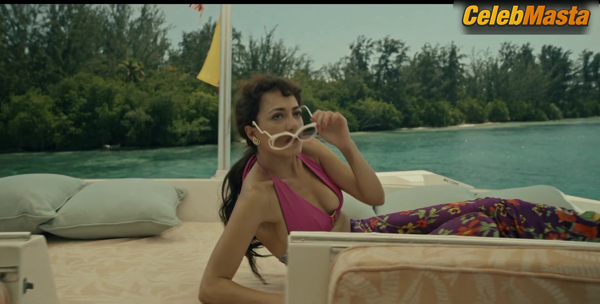 Mayra Hermosillo ’s Swimsuit Scene In Hotel Cocaine - Photo 2 of 5 photo 4
