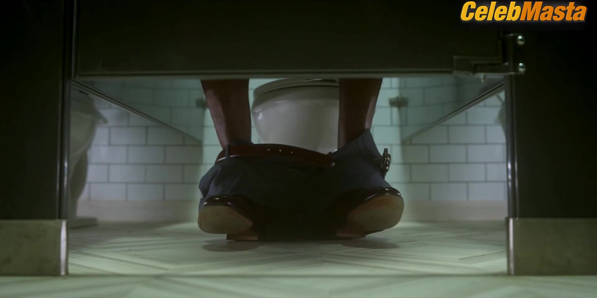 Melissa Benoist Sexy Scene From The Girls On The Bus - Photo 2 of 5 photo 4