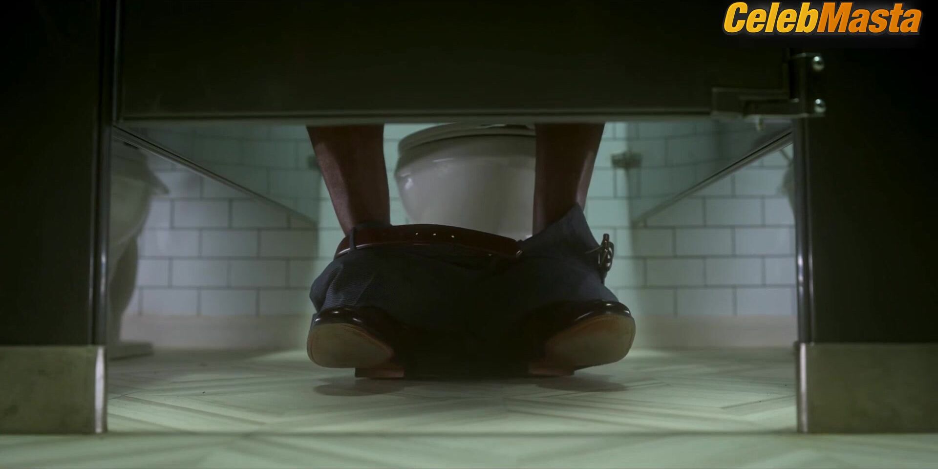 Melissa Benoist Sexy Scene From The Girls On The Bus - Photo 2 of 5 photo 5