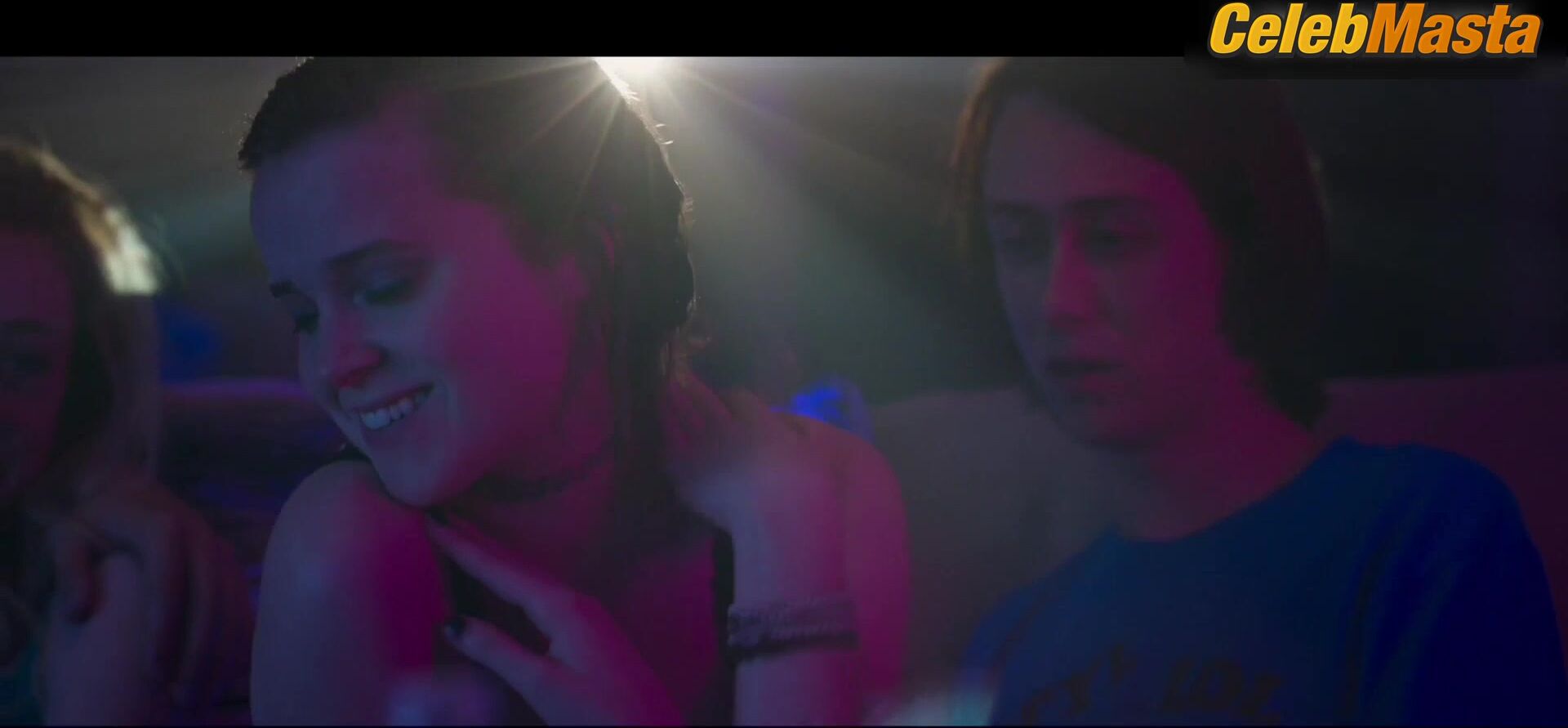 Nadia Alexander And Sarah Mezzanotte Underwear Scene In - Photo 1 of 5 photo 2