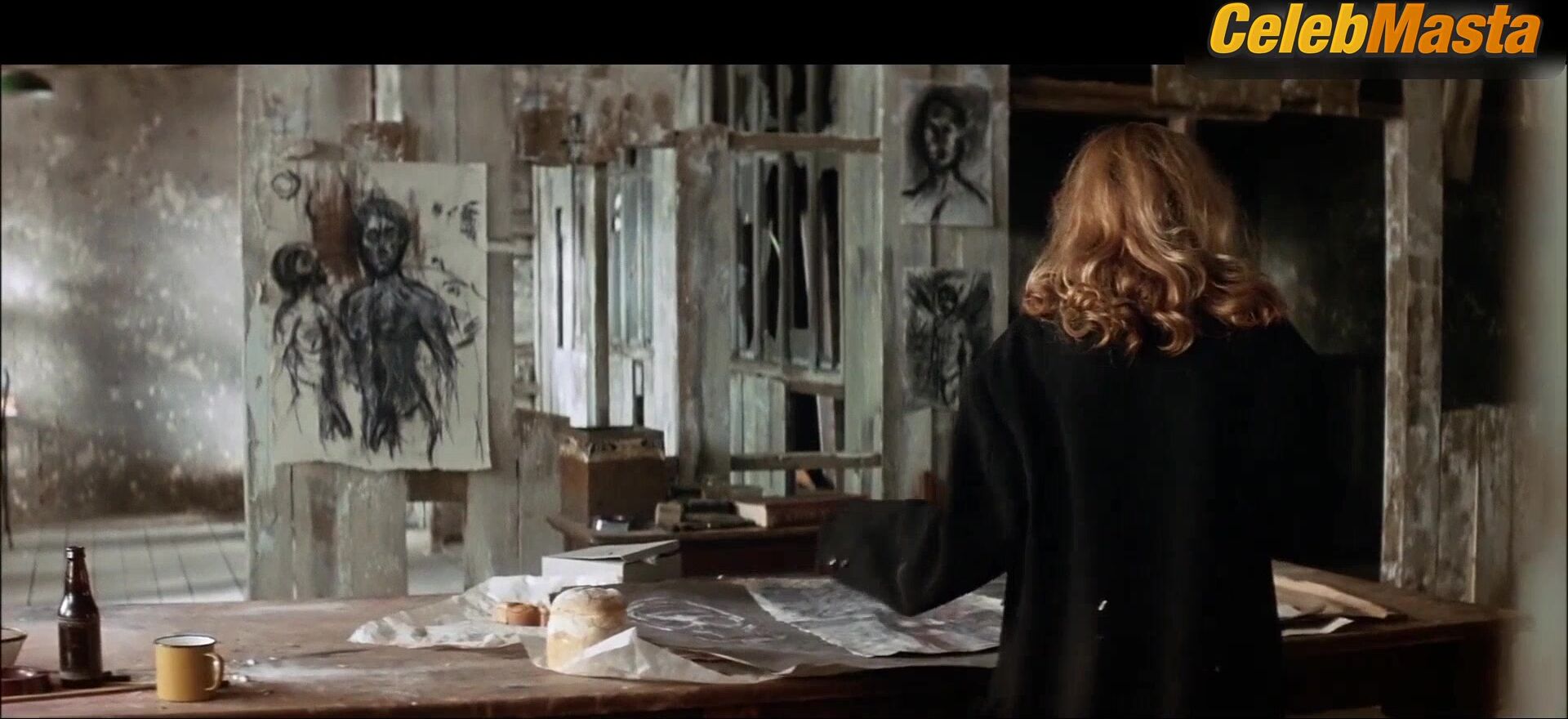 Natasha Richardson Shows Butt, Breasts In Asylum Scene - Photo 2 of 5 photo 4