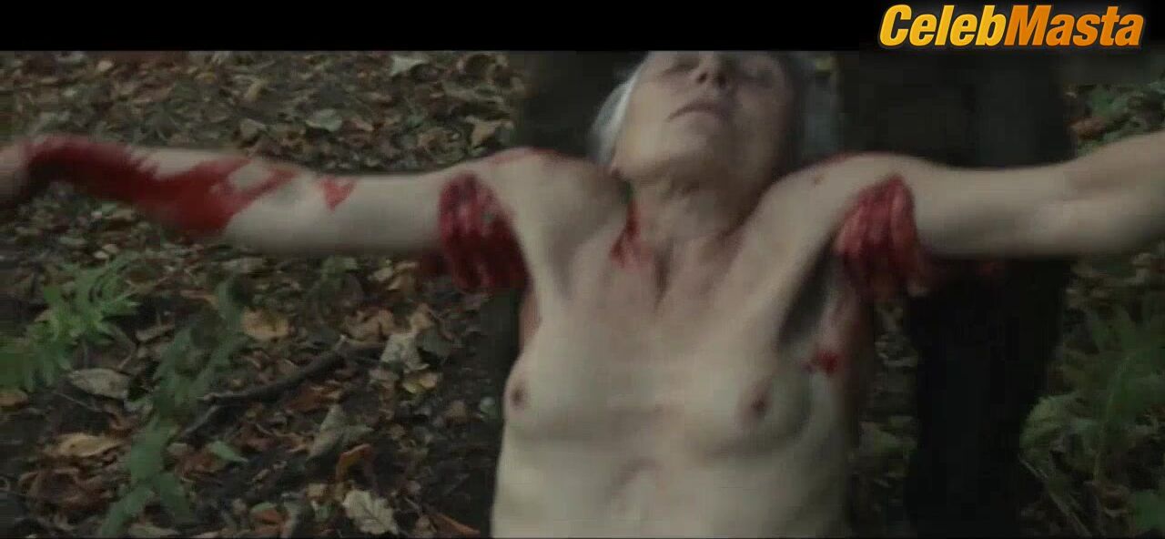 Olwen Fouere Shows Tits, Bush Scene In The Survivalist - Photo 3 of 5 photo 1