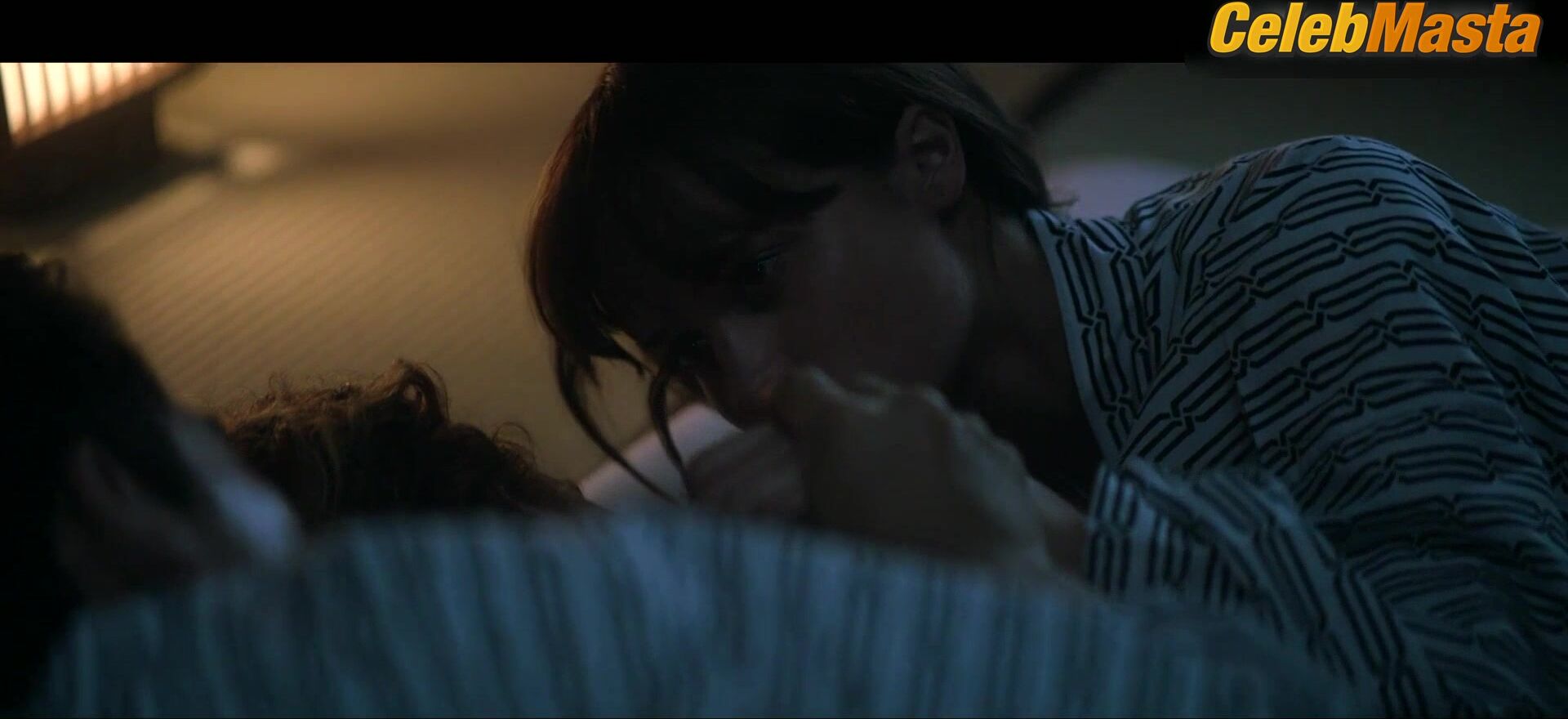 Alicia Vikander Riley Keough And ’s Lesbian Sex Scene - Photo 1 of 5 photo 4