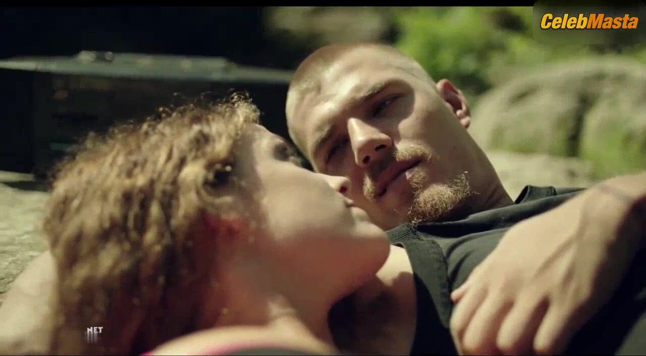 Riley Keough Ass, Tits Scene From Dixieland - Photo 1 of 5 photo 5
