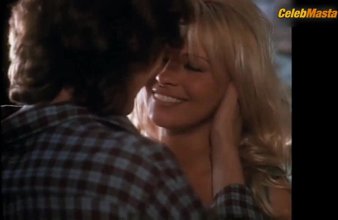 Pamela Anderson Lesbian, Booty Scene From Naked Souls - Photo 1 of 5 photo 2