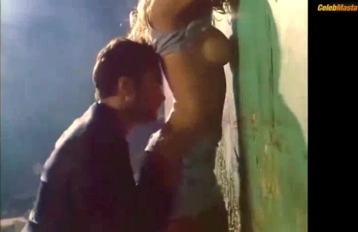 Pamela Anderson Flaunts Booty In Scene From Raw Justice - Photo 2 of 5 photo 4