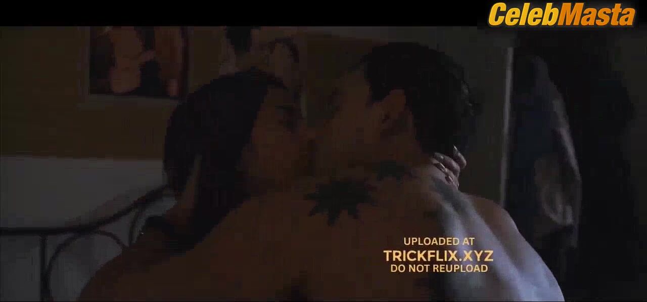 Rob Guinto ’s Sexy Scene From Vigilante - Photo 2 of 5 photo 4