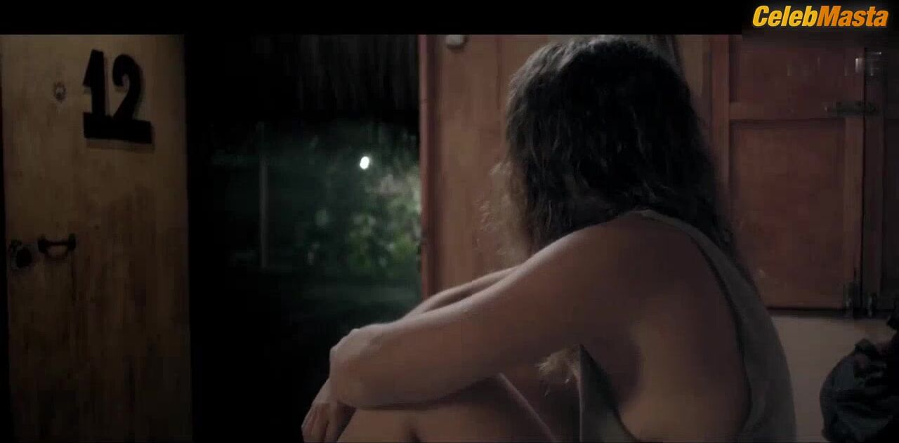 Paulina Davila ’s Tits, Swimsuit Scene In Carrion - Photo 2 of 5 photo 4