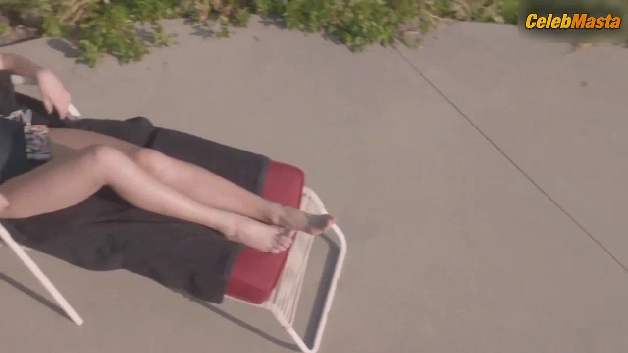 Peyton List ’s Butt, Boobs Scene In Gothic Springs - Photo 2 of 5 photo 1