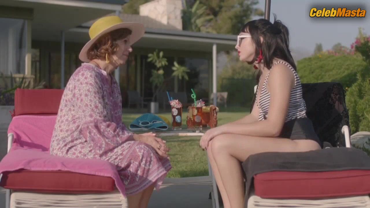 Peyton List ’s Butt, Boobs Scene In Gothic Springs - Photo 2 of 5 photo 4