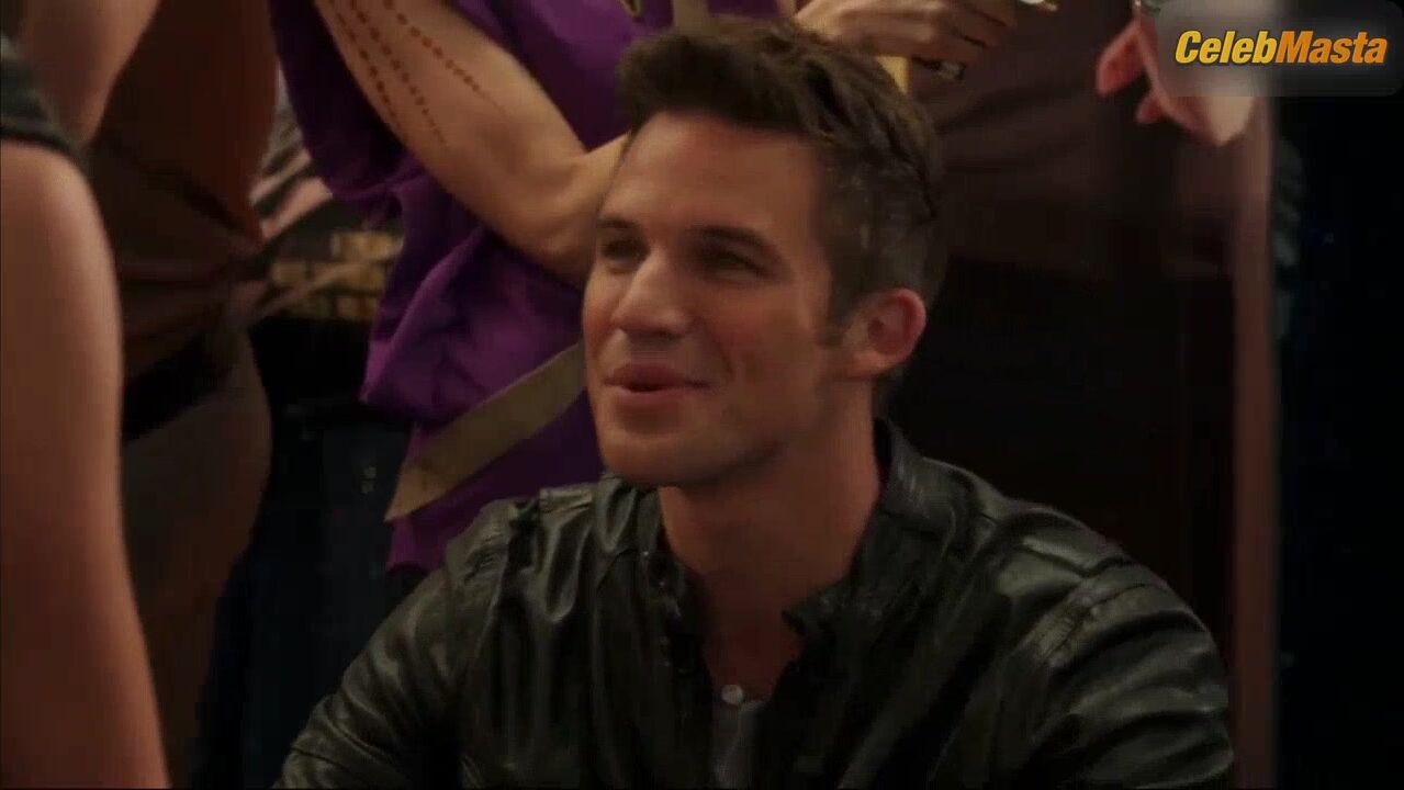 Peyton List Tits Scene In 90210 - Photo 1 of 5 photo 4
