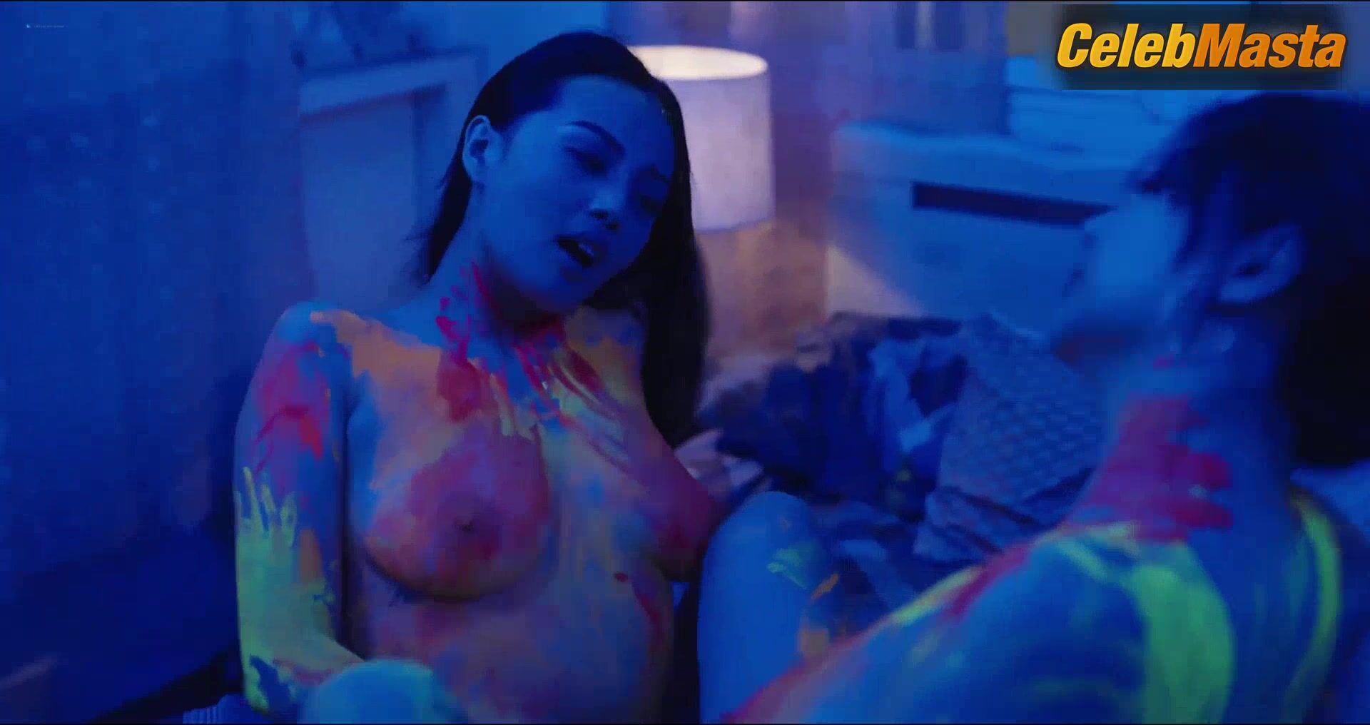 Micaella Raz Rob Guinto And Tits Scene From Kaulayaw - Photo 2 of 5 photo 4