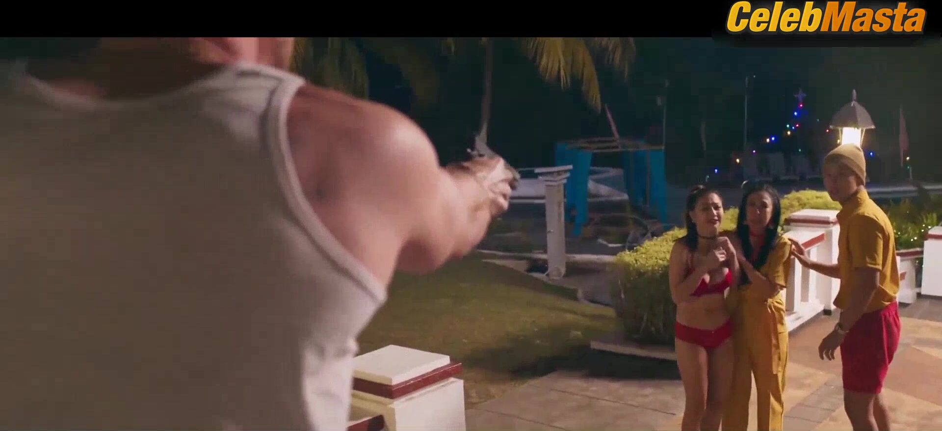 Jela Cuenca Rob Guinto And Reveal Ass In Lesbian Scene - Photo 2 of 5 photo 5