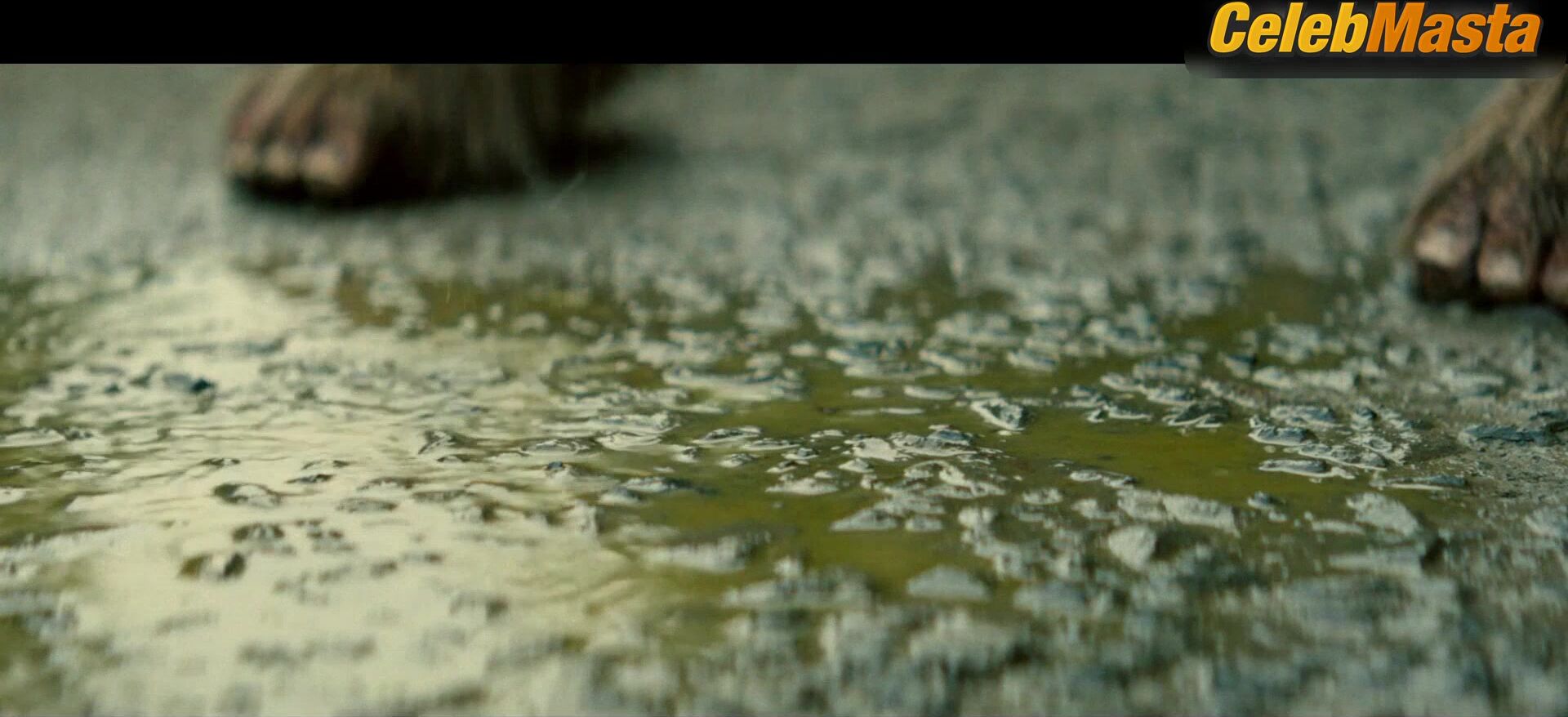 Riley Keough ’s Prosthetic Breasts Scene In - Photo 1 of 5