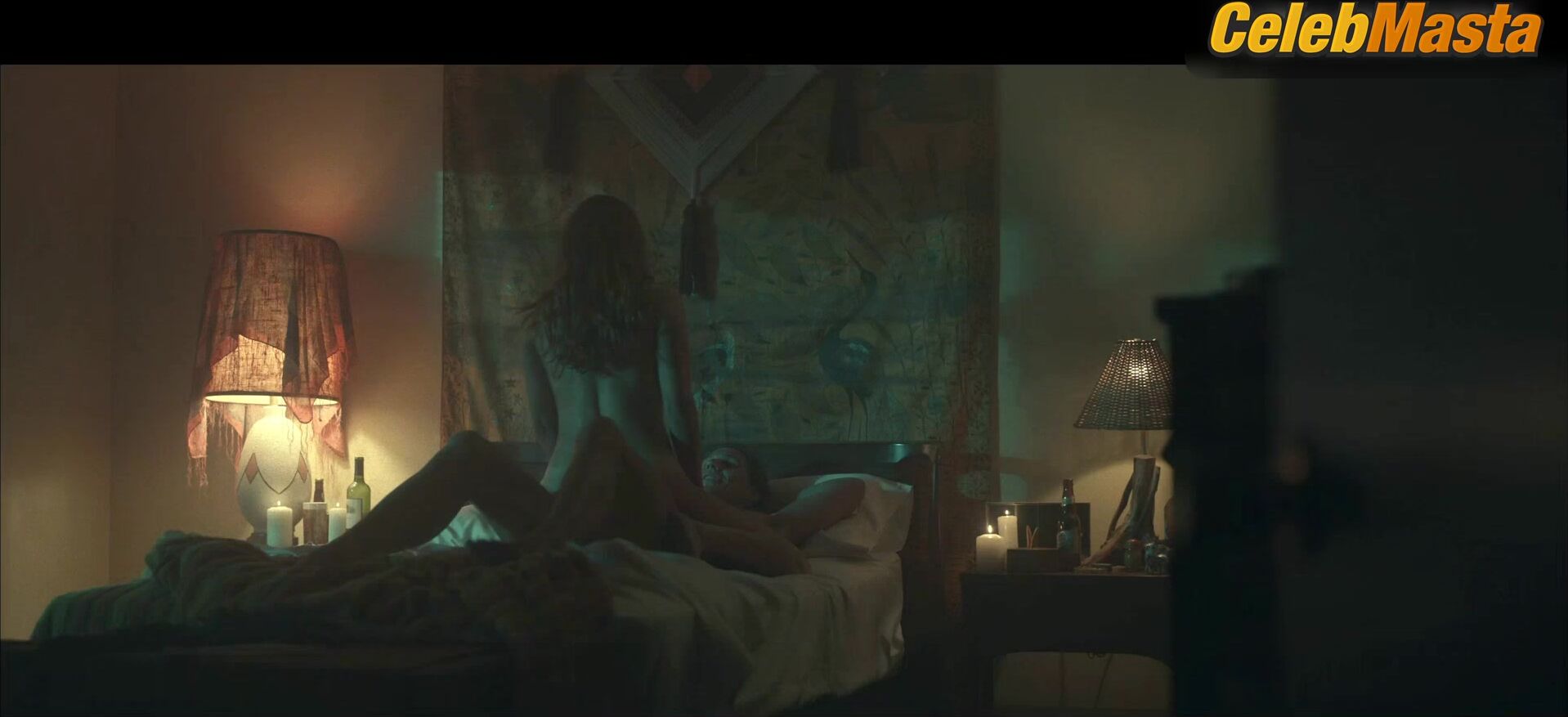 Riley Keough Shows Hot Scene In Daisy Jones & The Six - Photo 1 of 5 photo 4