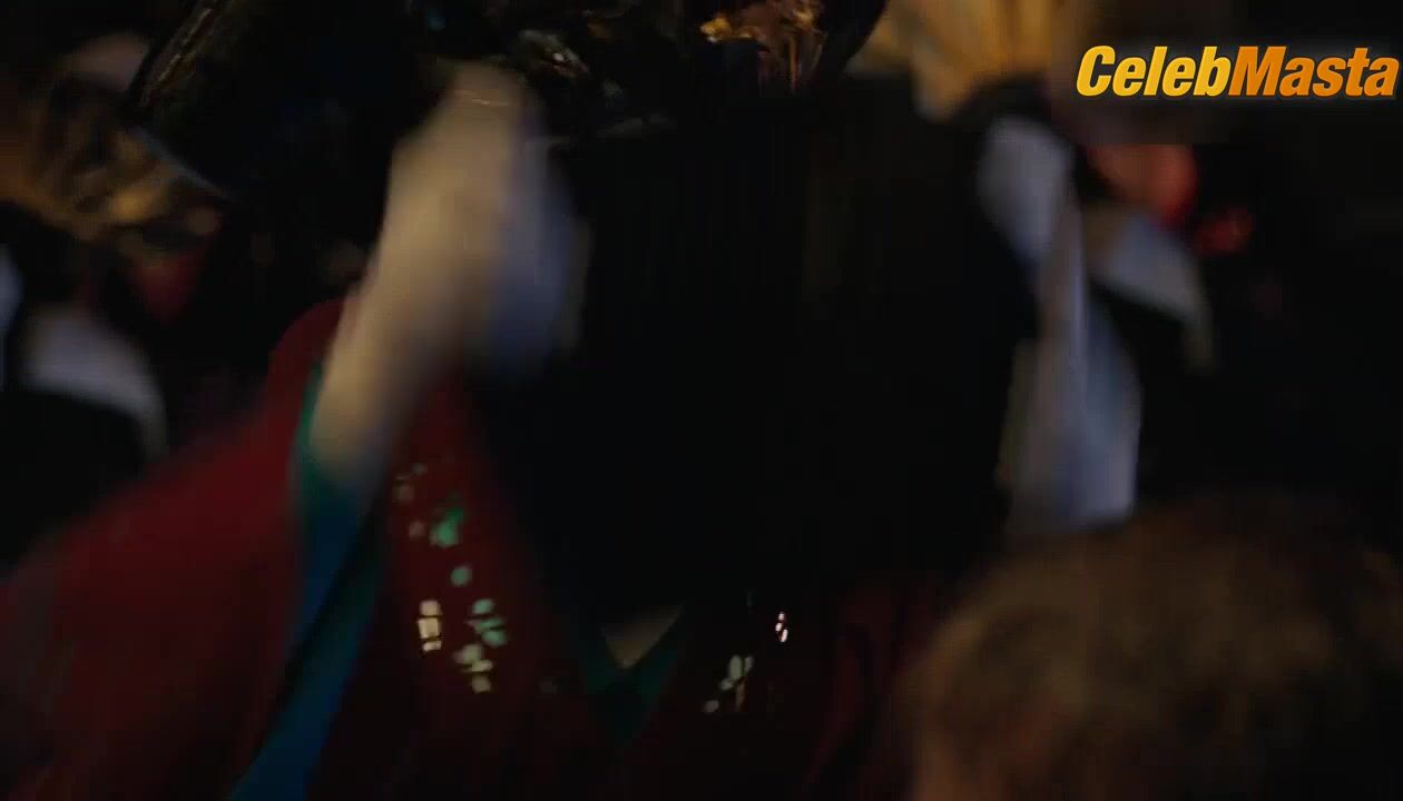 Scarlett Johansson Shows Cgi Scene In Ghost In The Shell - Photo 5 of 5 photo 4