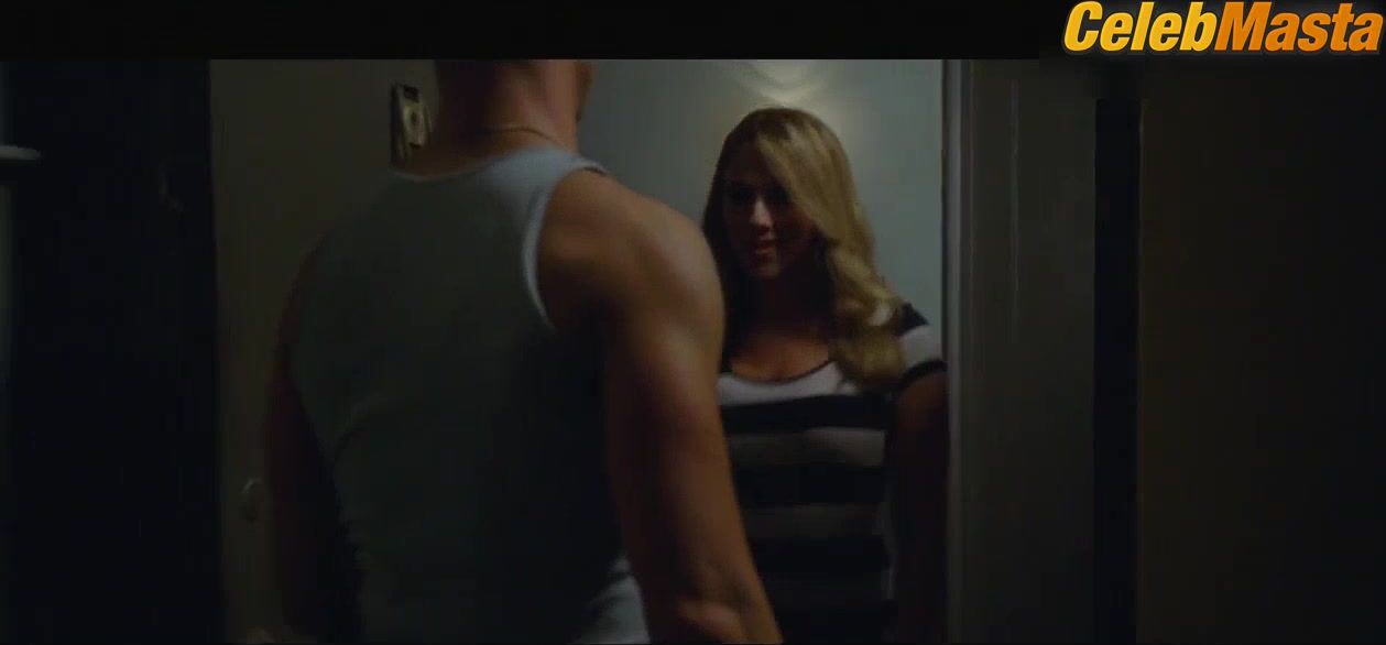 Scarlett Johansson Sexy Scene From Don Jon - Photo 2 of 5 photo 1