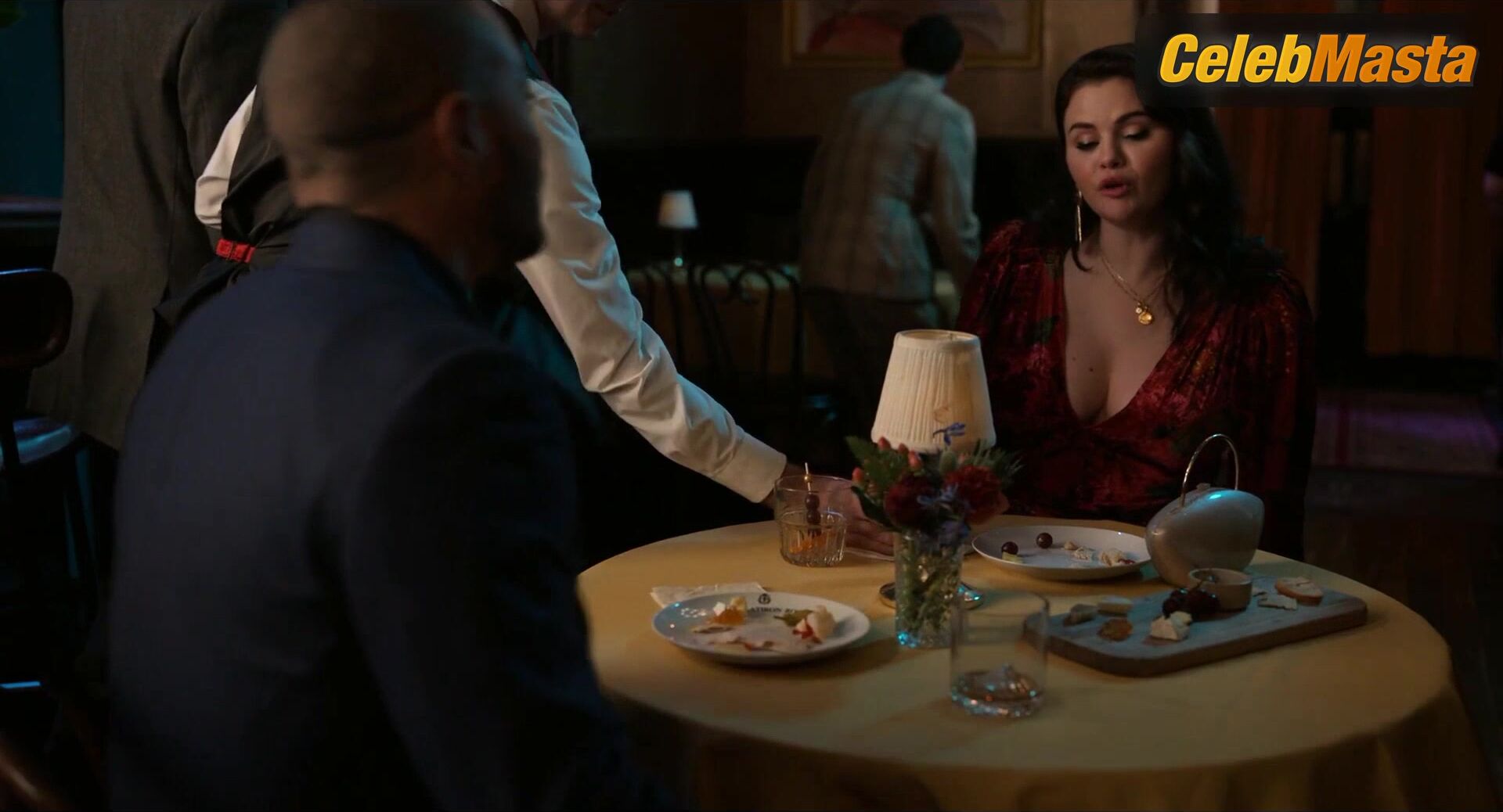 Selena Gomez Hot Scene In Only Murders In The Building - Photo 1 of 5