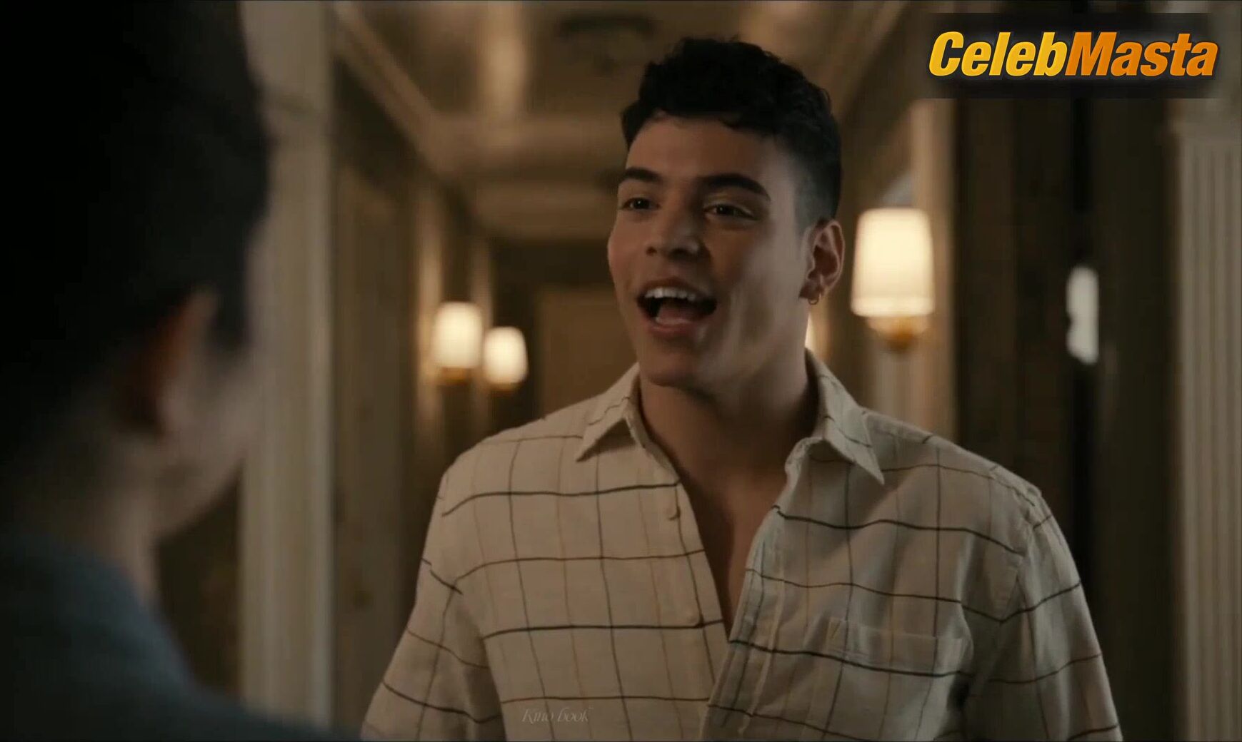 Selena Gomez Steamy Scene In Only Murders In The Building - Photo 1 of 5
