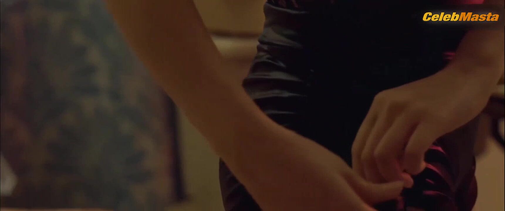 Rob Guinto Reveals Ass, Boobs Scene In Walker - Photo 1 of 5 photo 2