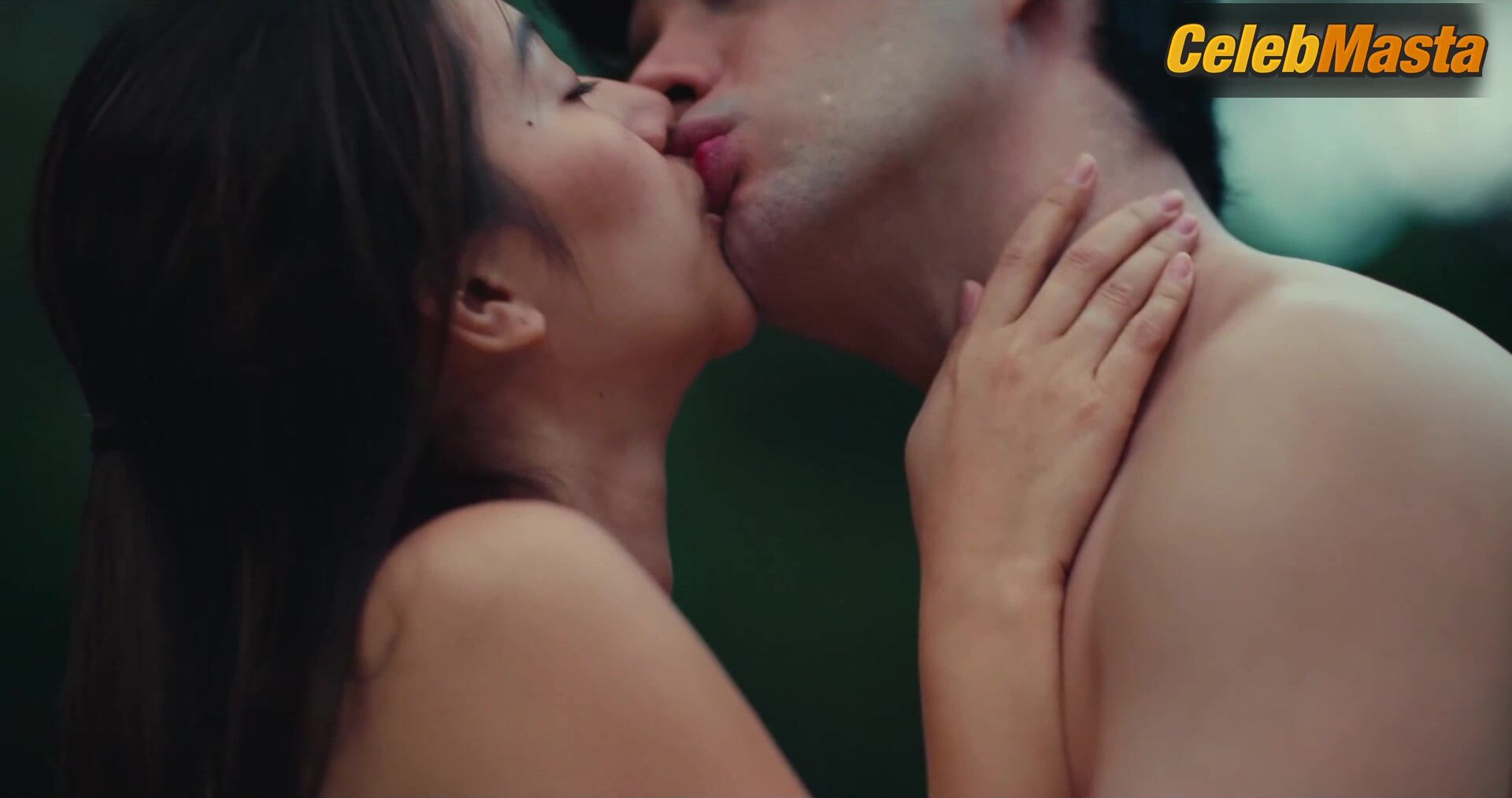 Rob Guinto Flaunts Tits Scene In Ligaw - Photo 1 of 5 photo 5