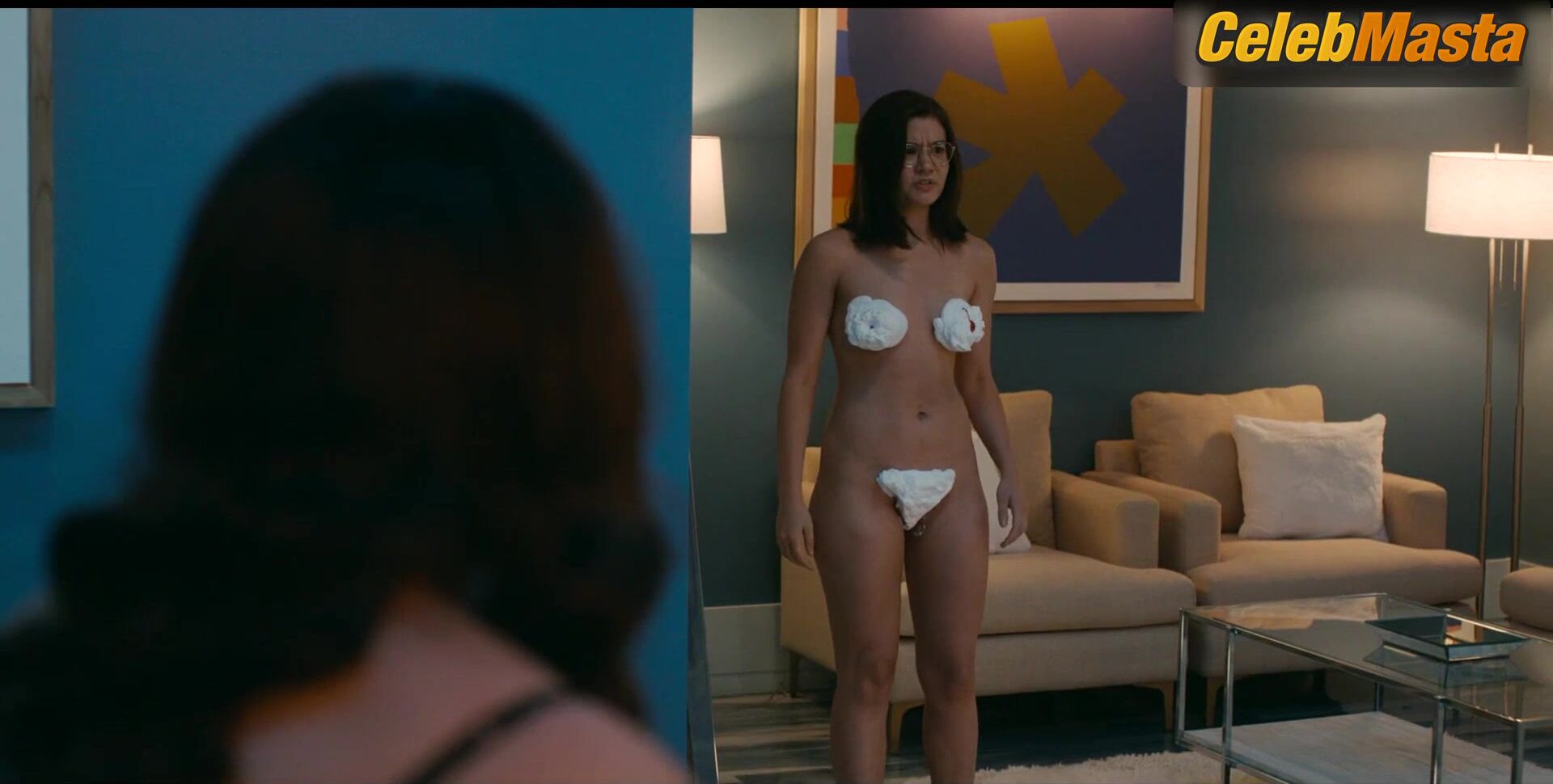 Kimi Rutledge And Shelley Hennig Underwear Scene From - Photo 1 of 5 photo 2
