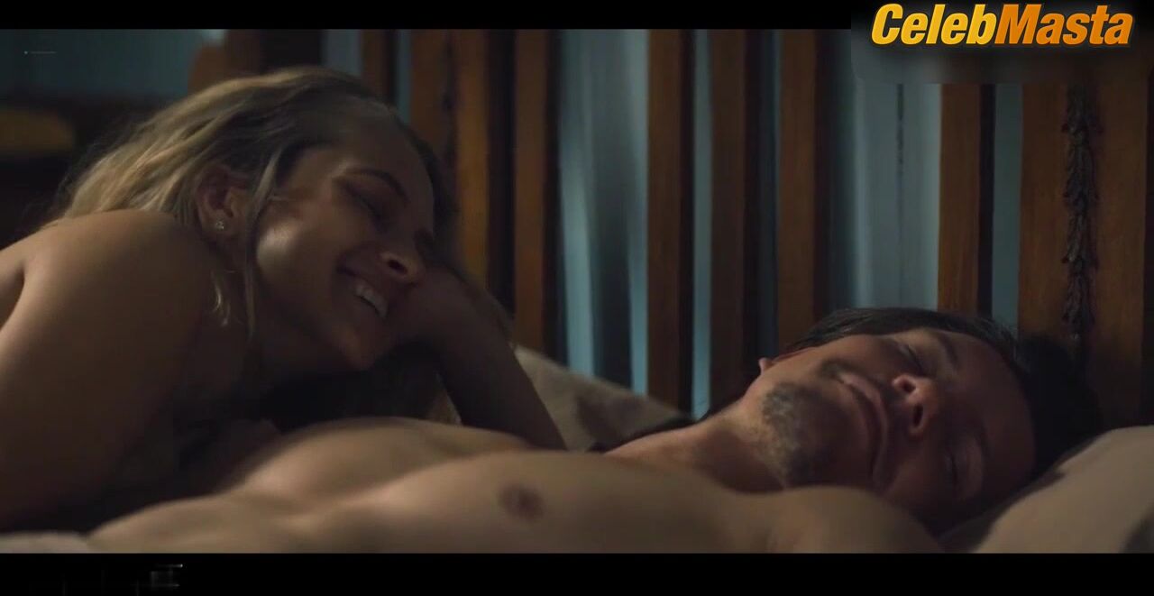Teresa Palmer Flaunts Tits In Swimsuit Scene In The Last - Photo 1 of 5 photo 2