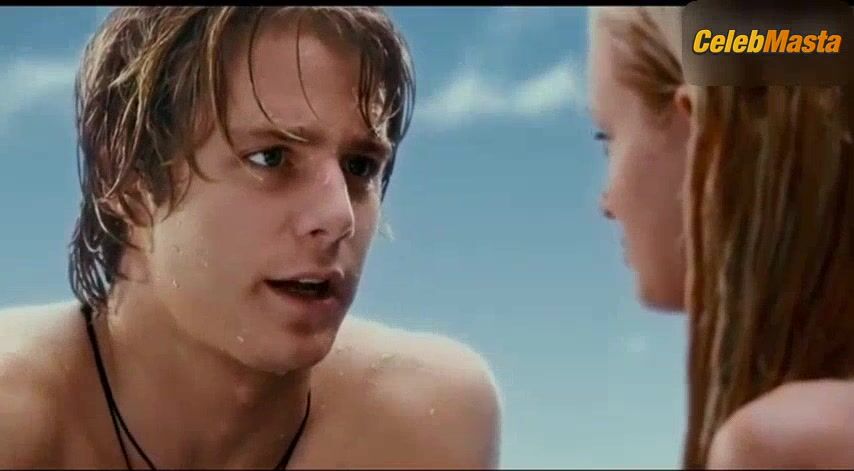 Sara Paxton ’s Sexy Scene From Aquamarine - Photo 1 of 5 photo 4