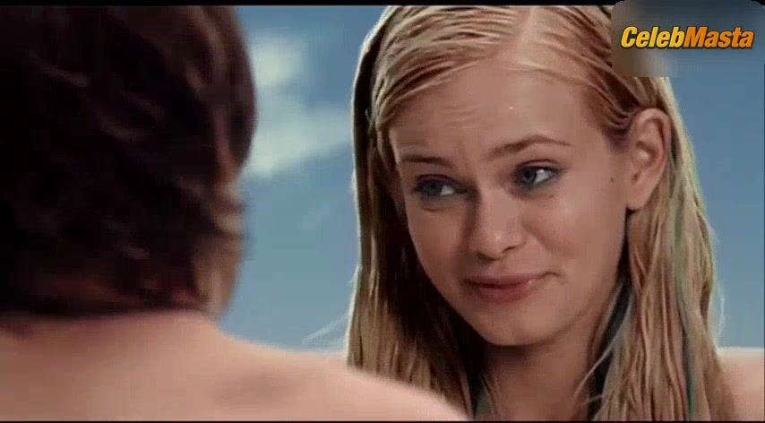 Sara Paxton ’s Sexy Scene From Aquamarine - Photo 1 of 5 photo 5
