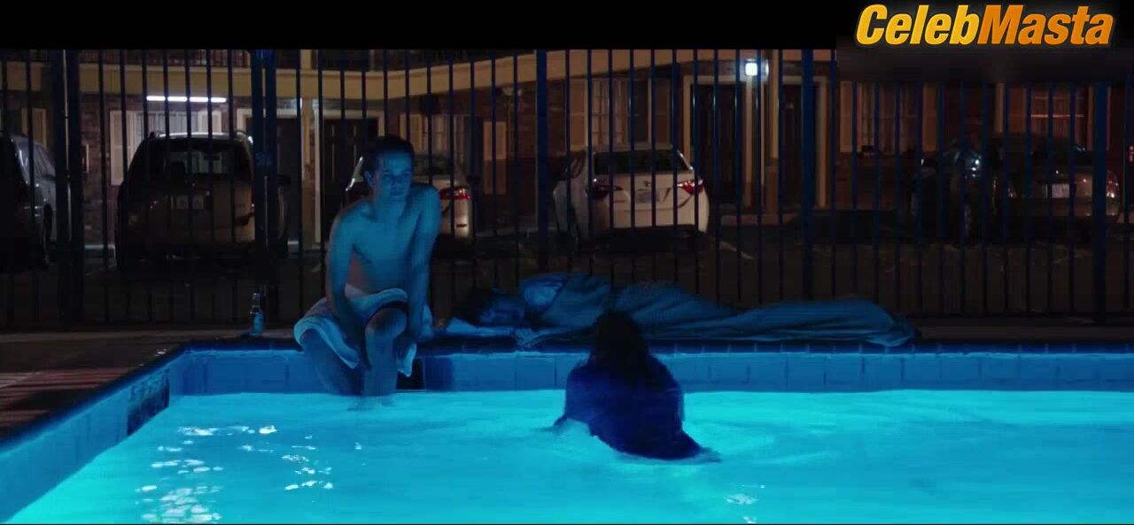Sarah Steele ’s Underwear Scene From Speech & - Photo 5 of 5 photo 1