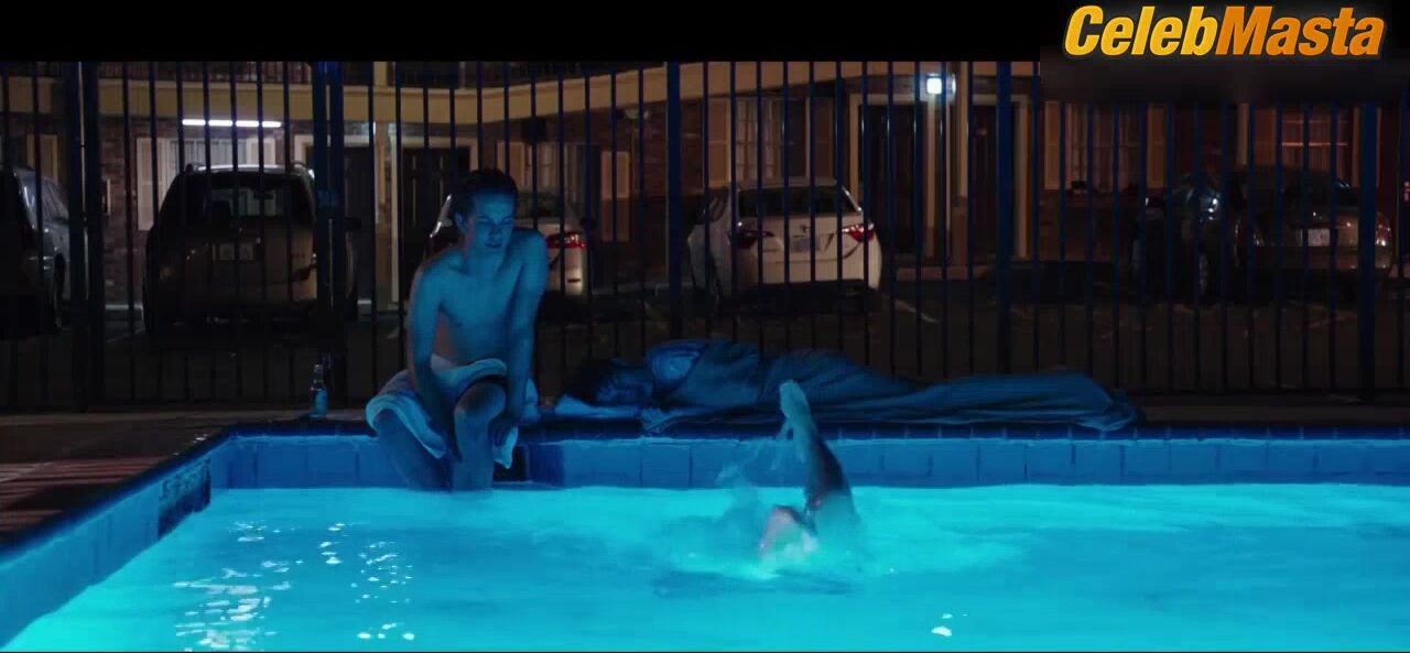 Sarah Steele ’s Underwear Scene From Speech & - Photo 5 of 5 photo 2