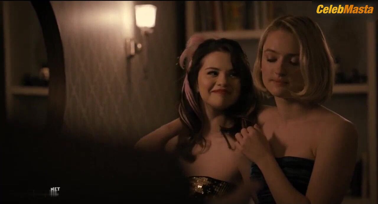 Selena Gomez Shows Tits Scene In Only Murders In The - Photo 1 of 5 photo 5