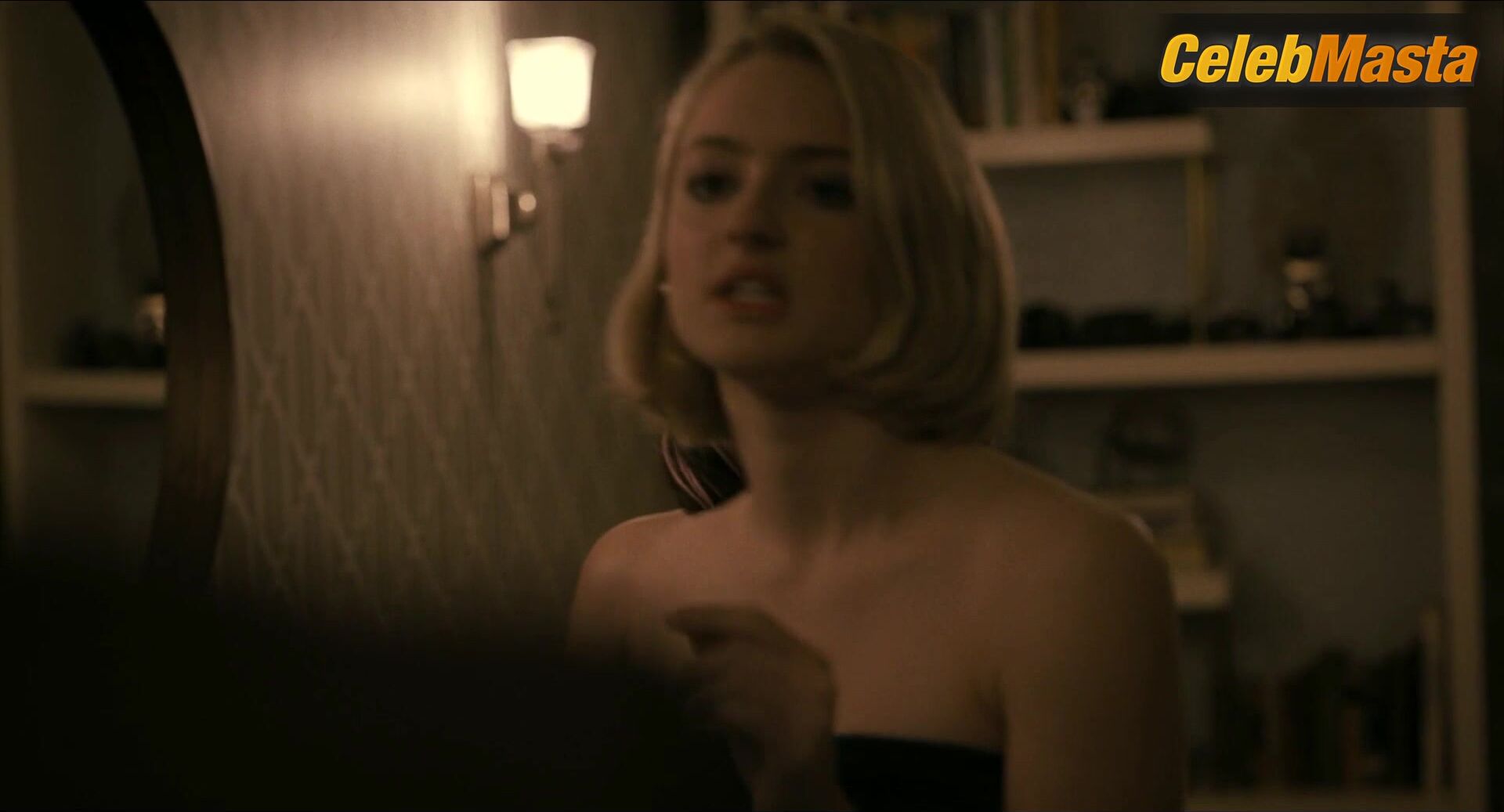 Selena Gomez Bares Hot Scene In Only Murders In The - Photo 3 of 5 photo 4