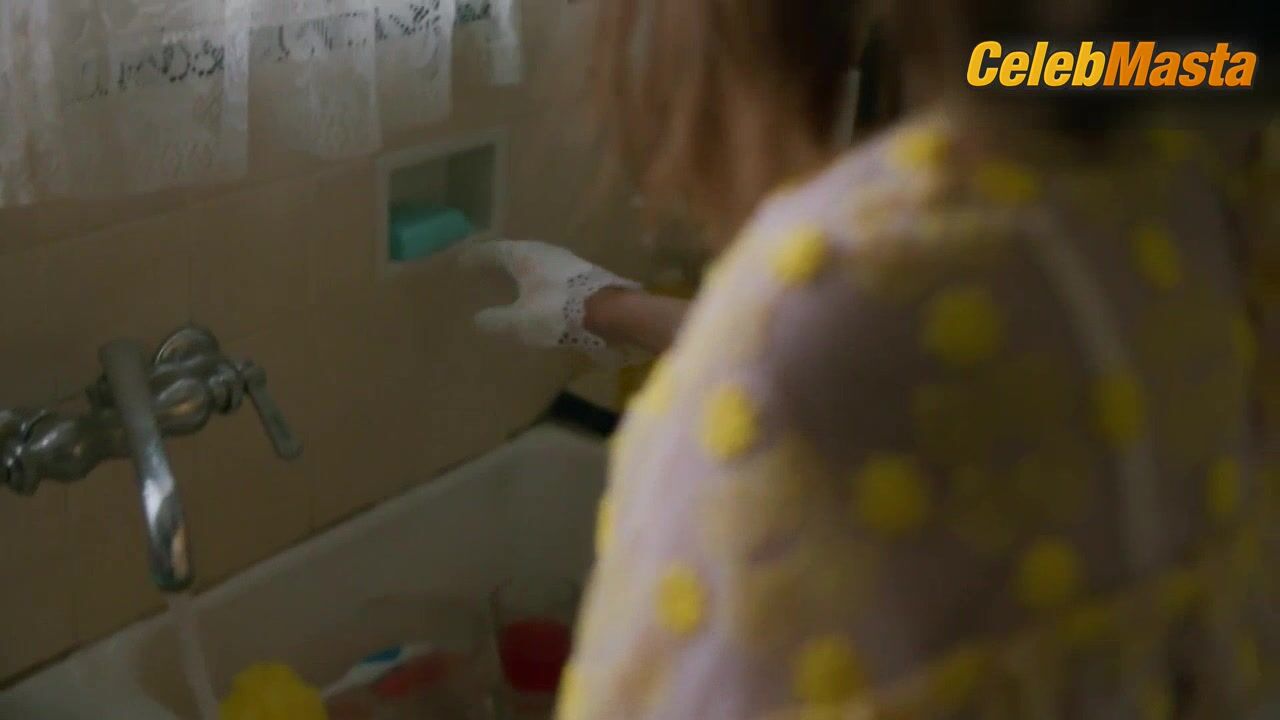 Selena Gomez Steamy Scene In Fetish - Photo 1 of 5