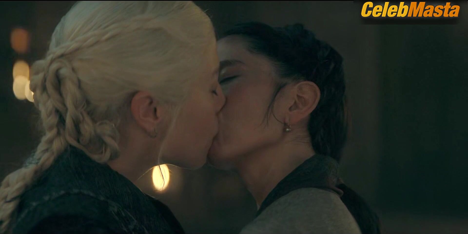 Emma D'arcy Sonoya Mizuno And Emma D’arcy’s - Photo 1 of 5 photo 5