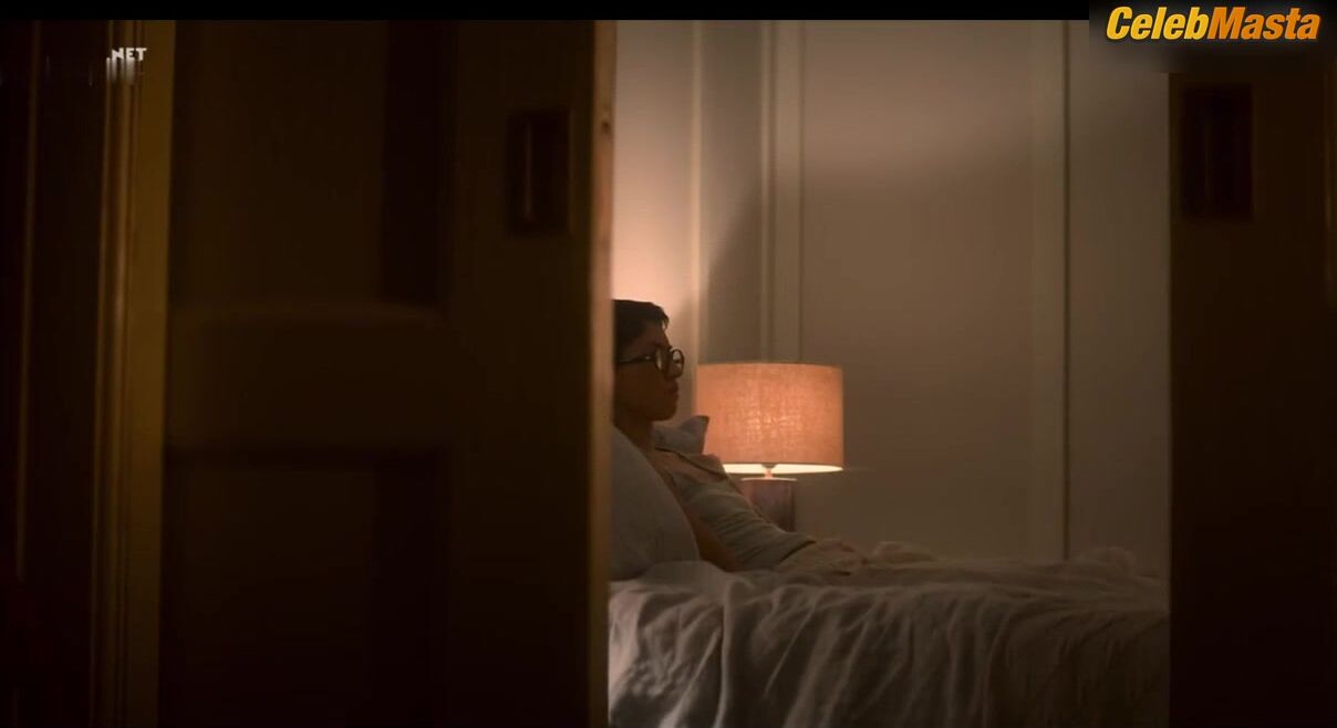 Sonoya Mizuno Hot Scene In Devs - Photo 2 of 5 photo 4