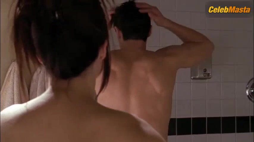 Sophia Bush Reveals Hot Scene In One Tree Hill - Photo 2 of 5