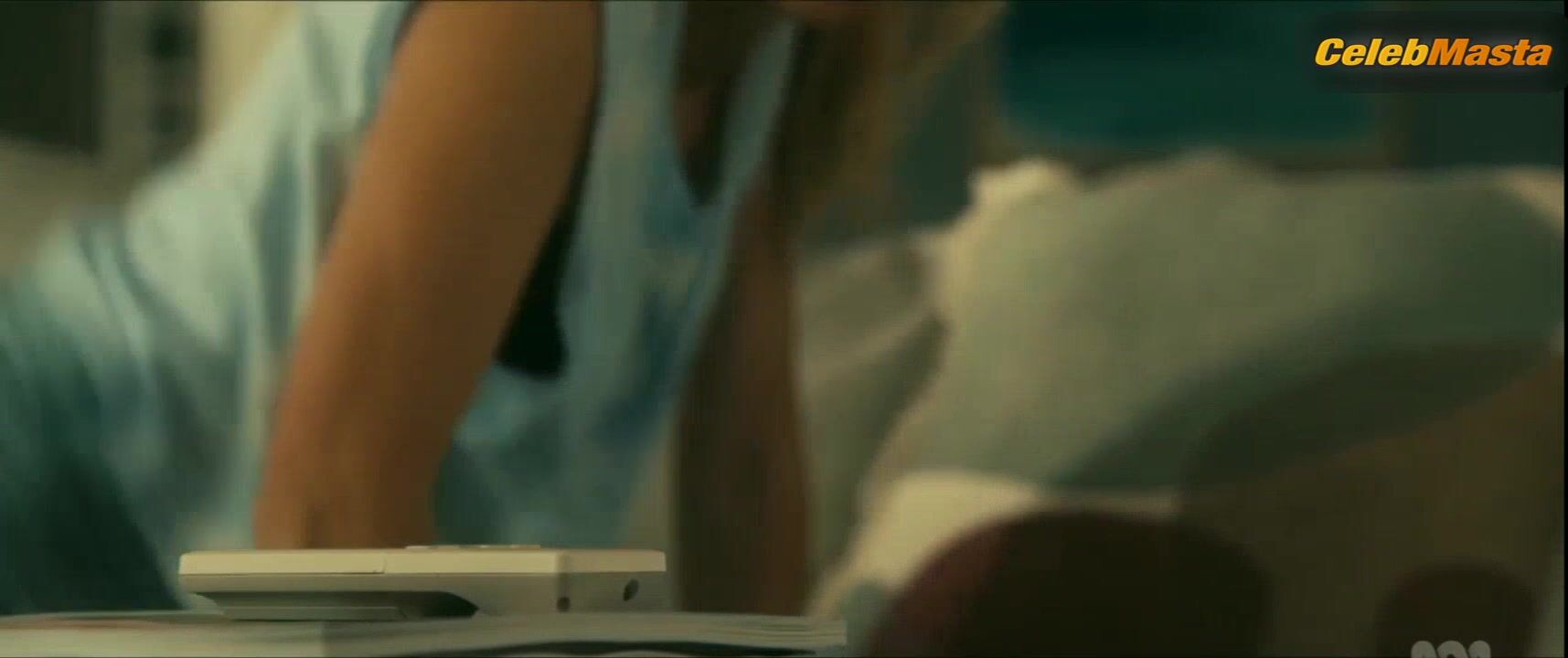 Teresa Palmer Tits, Underwear Scene From The Family Next - Photo 2 of 5 photo 4