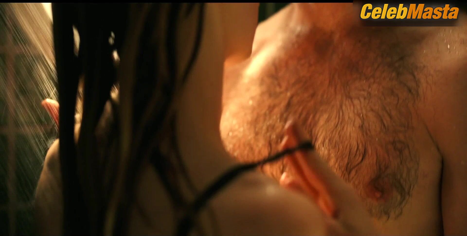 Willa Fitzgerald Underwear Scene In Pulse Movie - Photo 2 of 5 photo 1