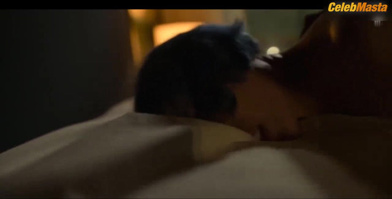 Zoe Kravitz Booty, Boobs Scene In Kimi - Photo 2 of 5 photo 1
