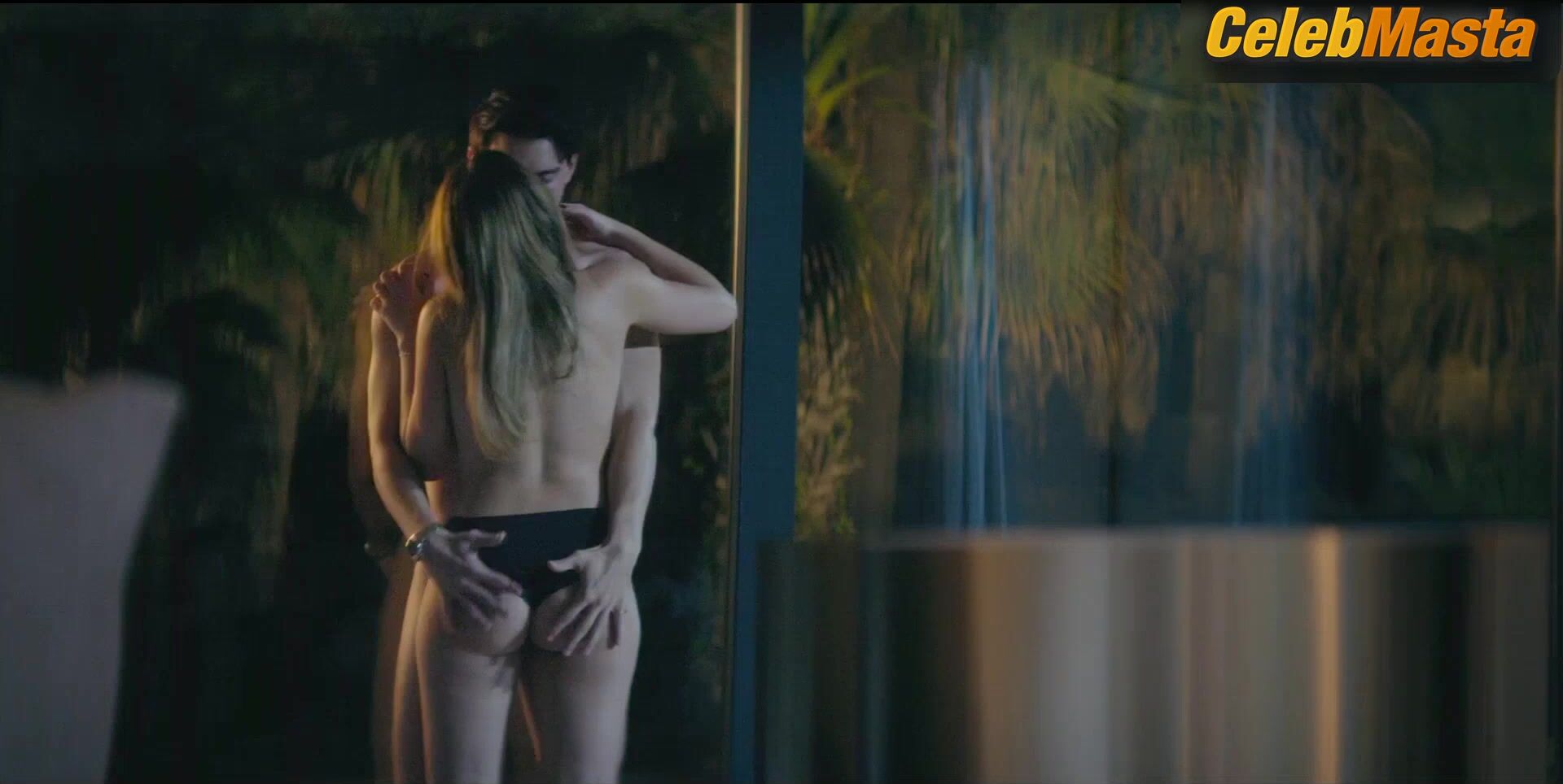 Nicole Wallace Booty And Underwear Scene In Our Fault - Photo 2 of 5