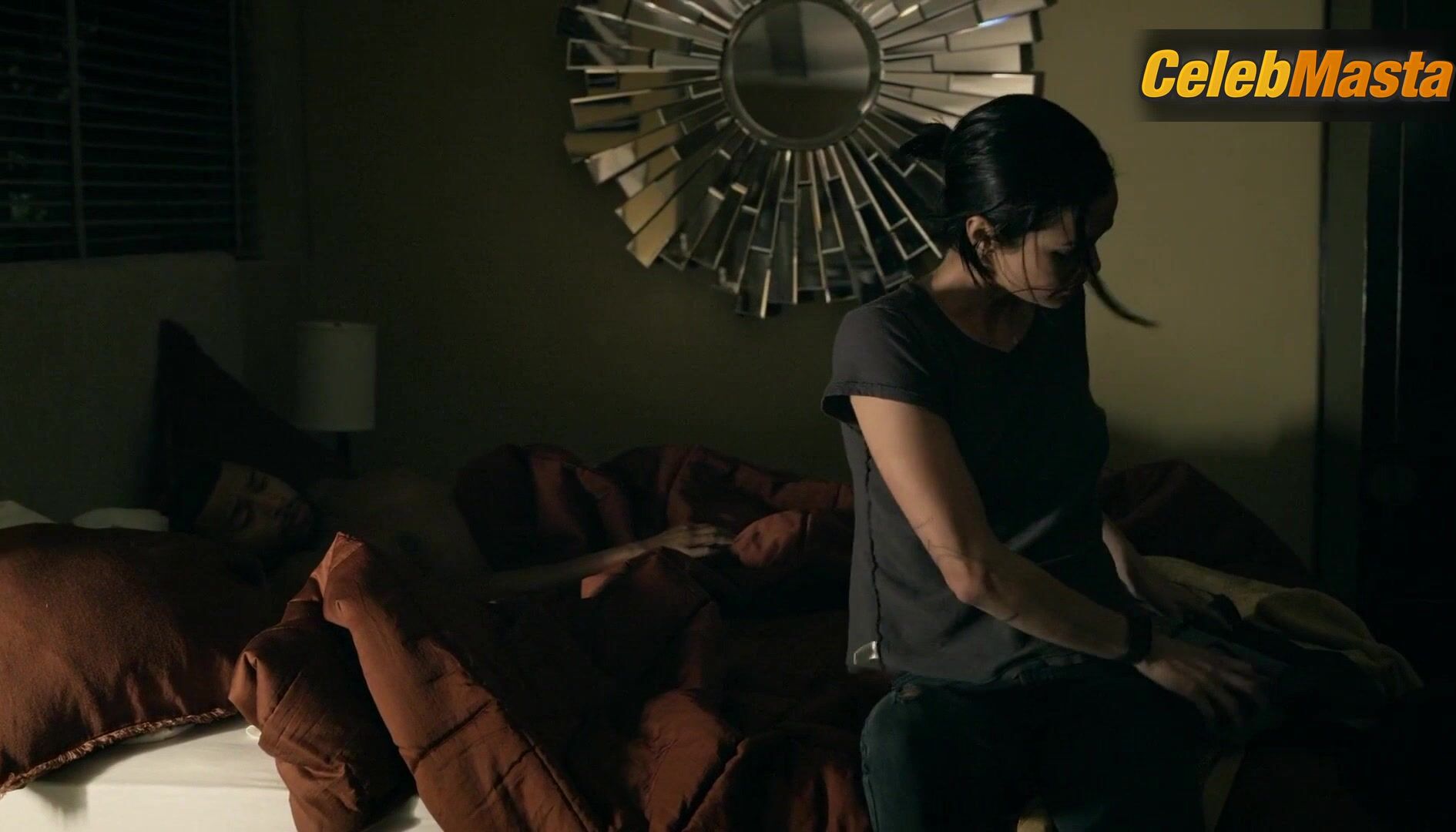 Lina Esco Flaunts Underwear Scene In S.w.a.t. - Photo 2 of 5 photo 5