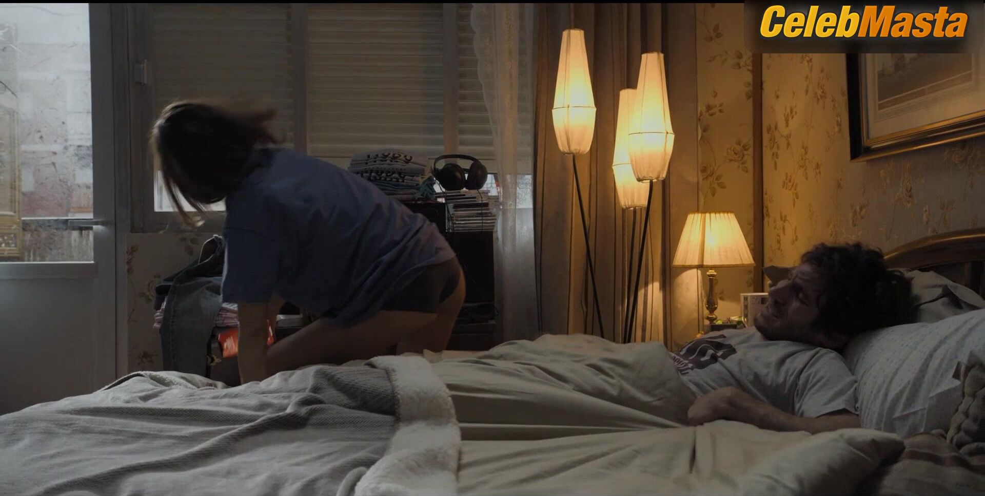 Clara Lago Shows Underwear Scene In The Neighbor - Photo 2 of 5 photo 5