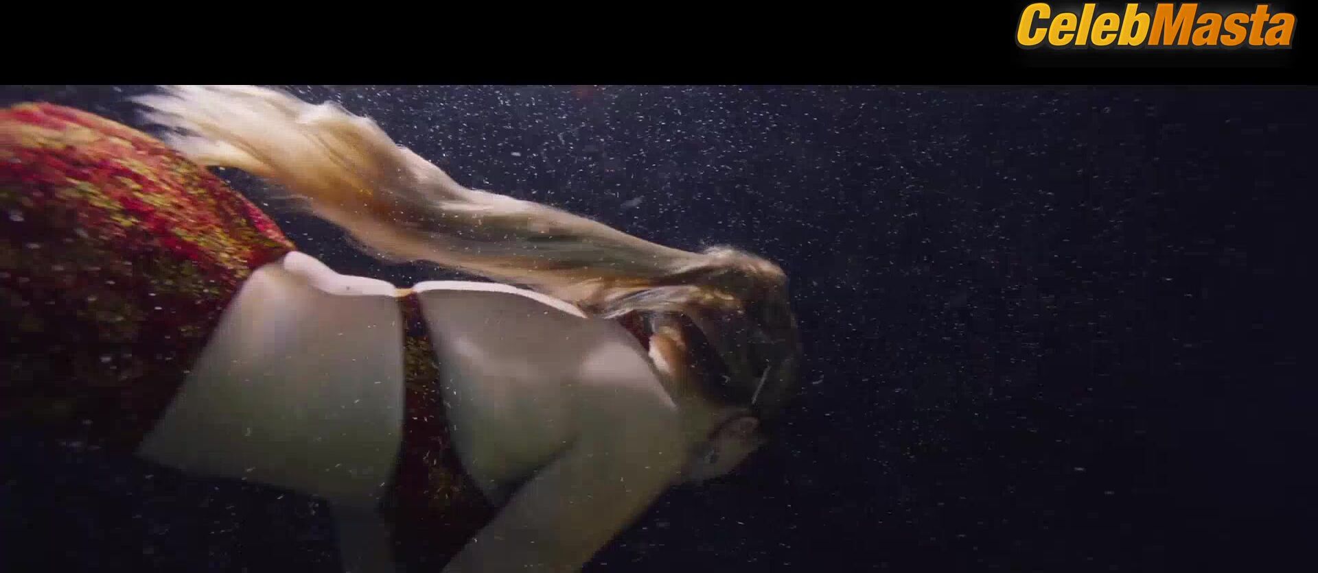 Rose Mciver ’s Bikini Scene In Daffodils - Photo 2 of 5 photo 5