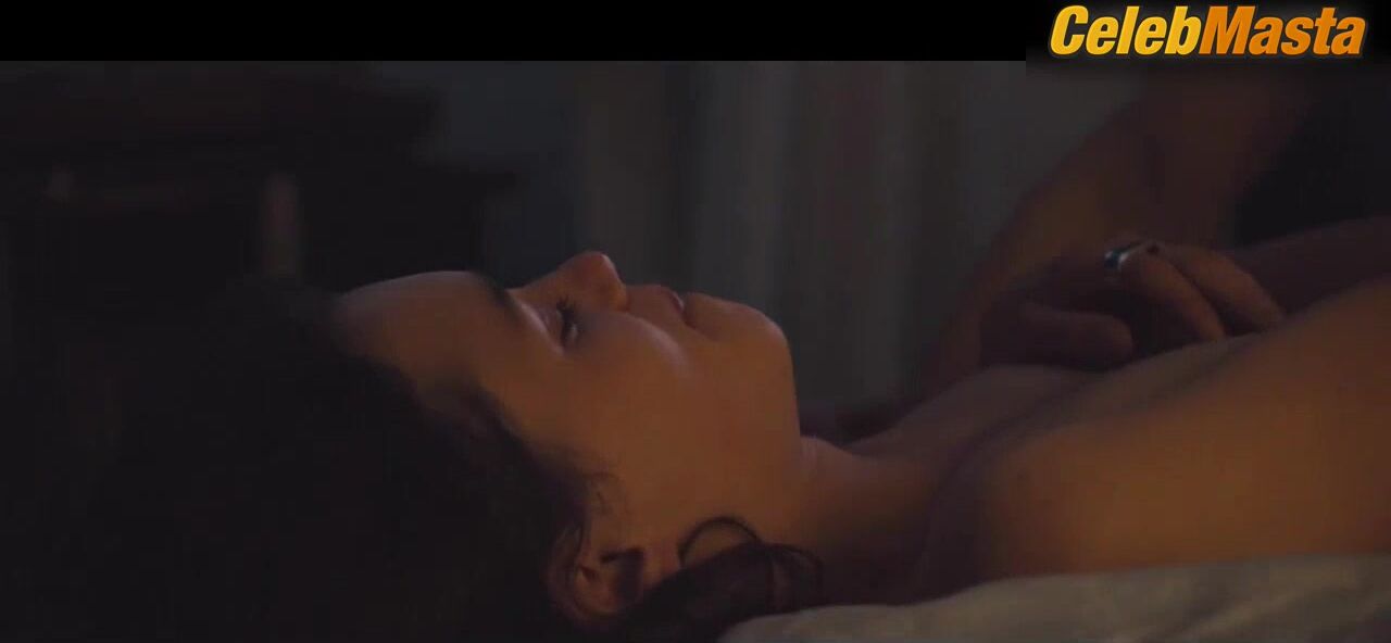 Astrid Berges-frisbey Tits, Underwear Scene From I Origins - Photo 2 of 5 photo 4