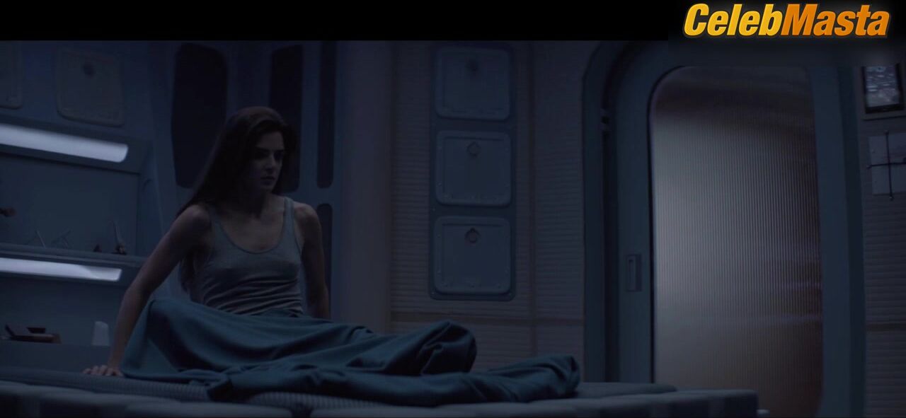 Clara Lago Shows Off Sexy Scene In Orbiter 9 - Photo 2 of 5 photo 5