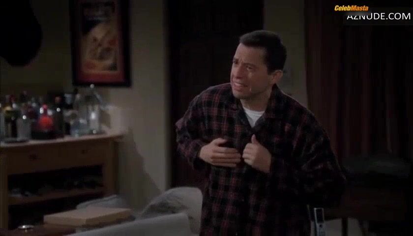 Jennifer Taylor ’s Sexy Scene In Two And A Half Men - Photo 1 of 5 photo 4